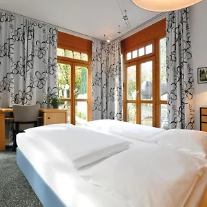 Waldperlach By Blattl Hotel Múnich